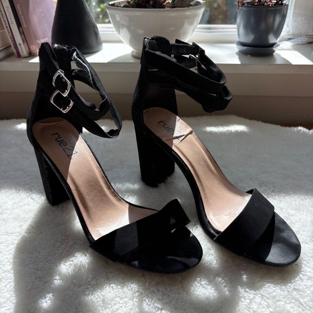 Rue21 Black Ankle Strap Heeled Sandals Party Dressy Evening Out Shoes